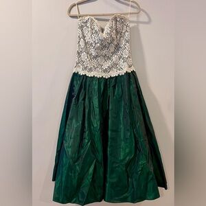 Vintage Jessica McClintock Emerald Green Taffeta Bodice dress 80’s